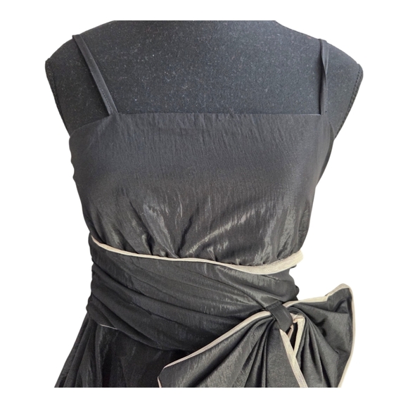 Unbranded Chic Black Bubble Dress with Bow Accent Size Med - Picture 3 of 7